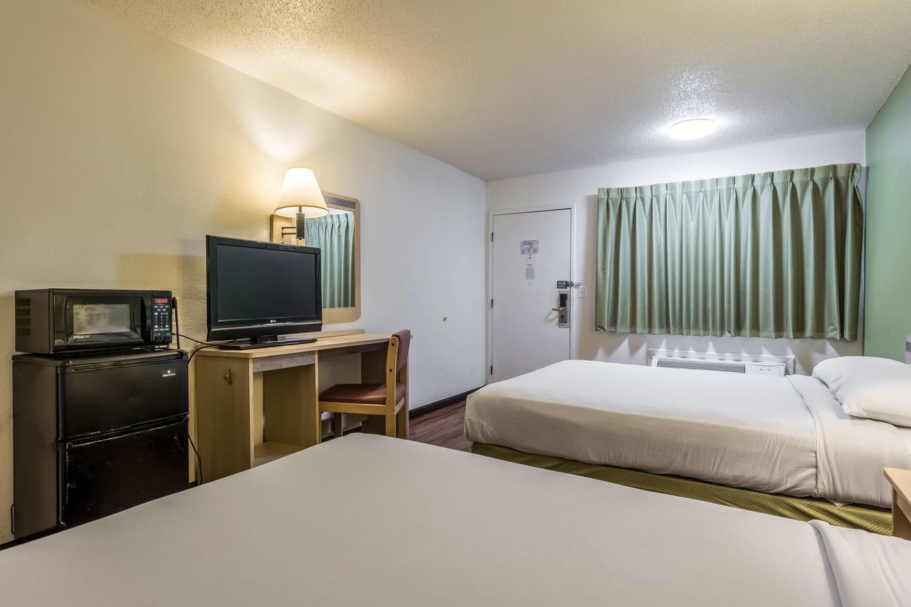 Motel 6 Chattanooga East Екстер'єр фото